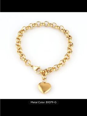 Gold Heart Charm Link Bracelet for Women - Classic Gold Tone